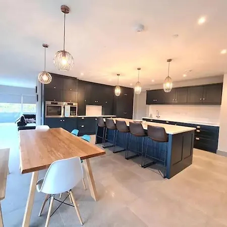 Villa Exquisite Luxury - Sleeps 10